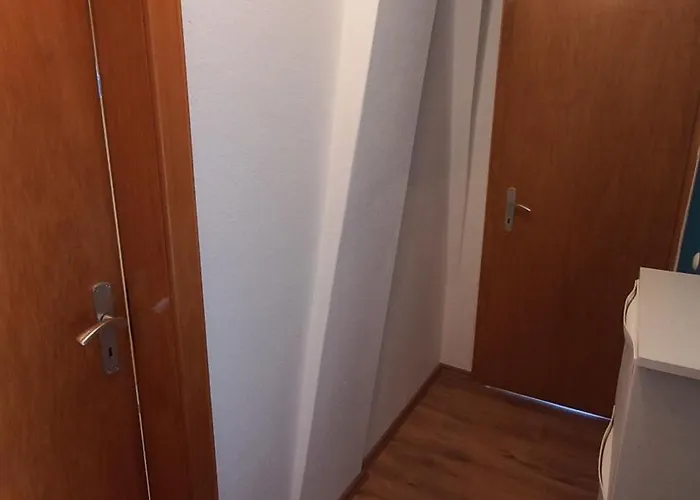아파트 Dschungel